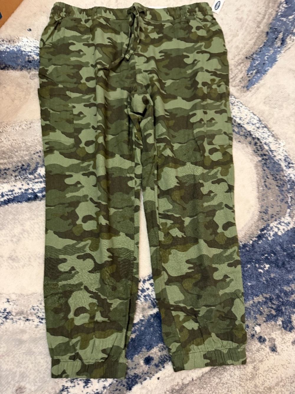 Old Navy Camo Cargo Jogger Pants - XL NWT